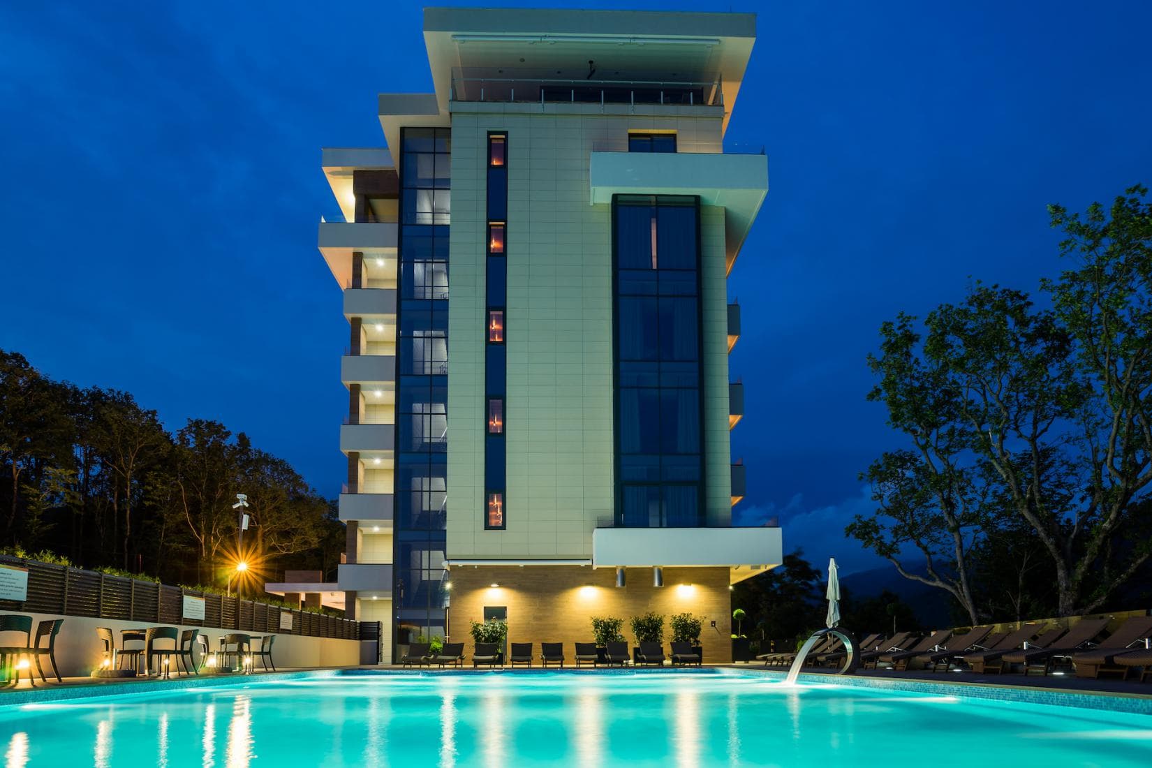 Hidens Hotel 4* (Небуг)