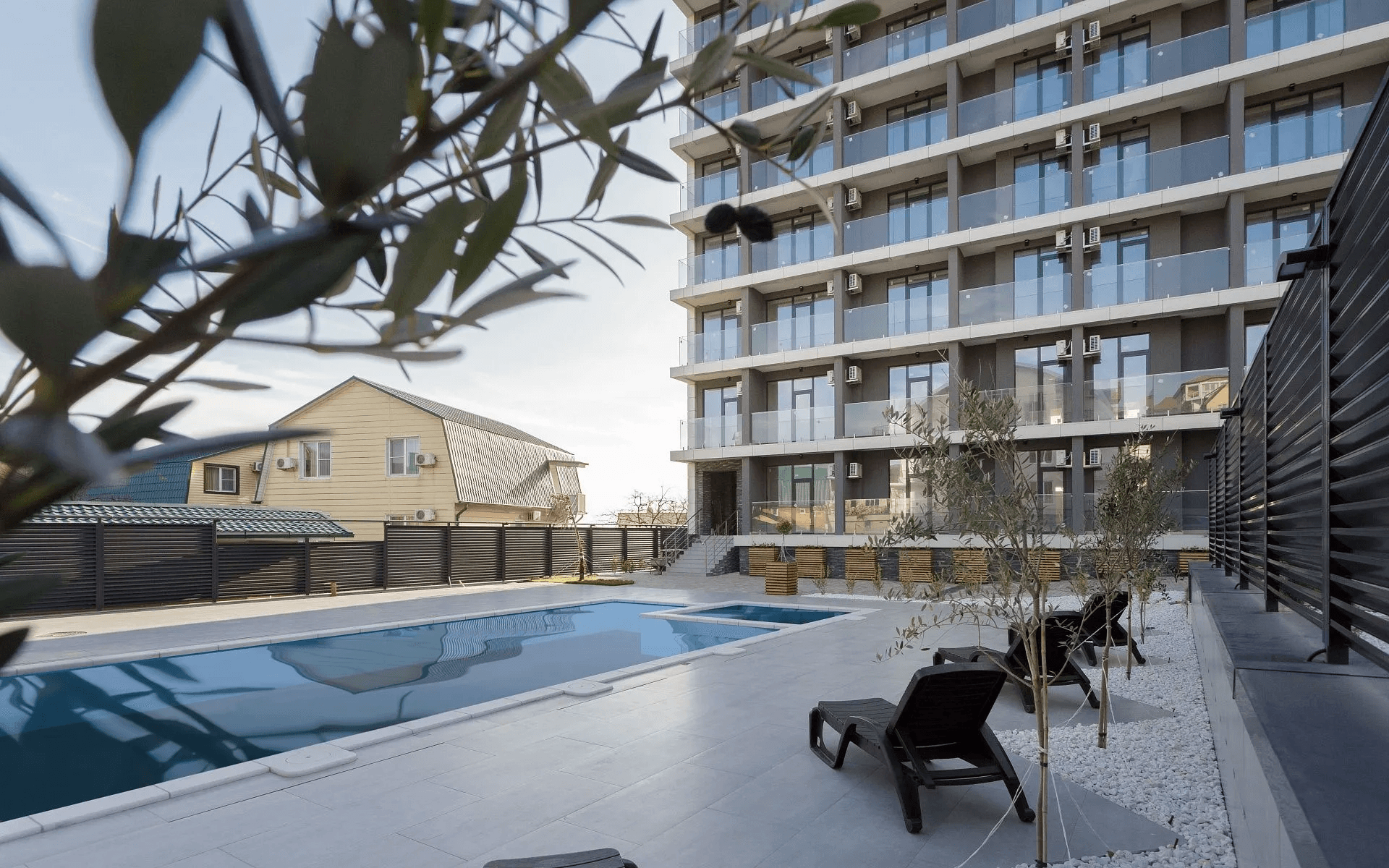 Lavicon Apart 3*
