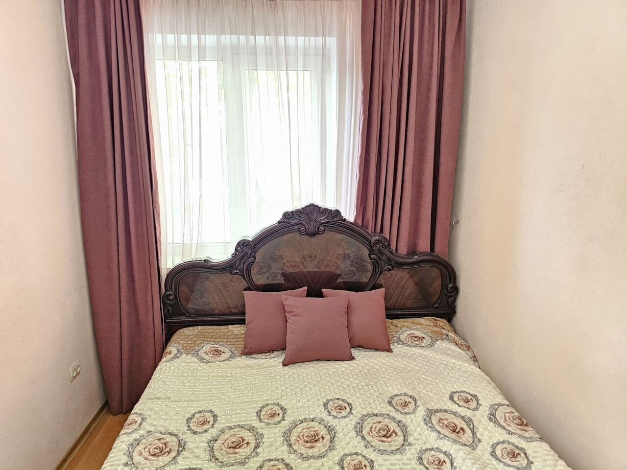 Симферополь, ул.Севастопольская, 32