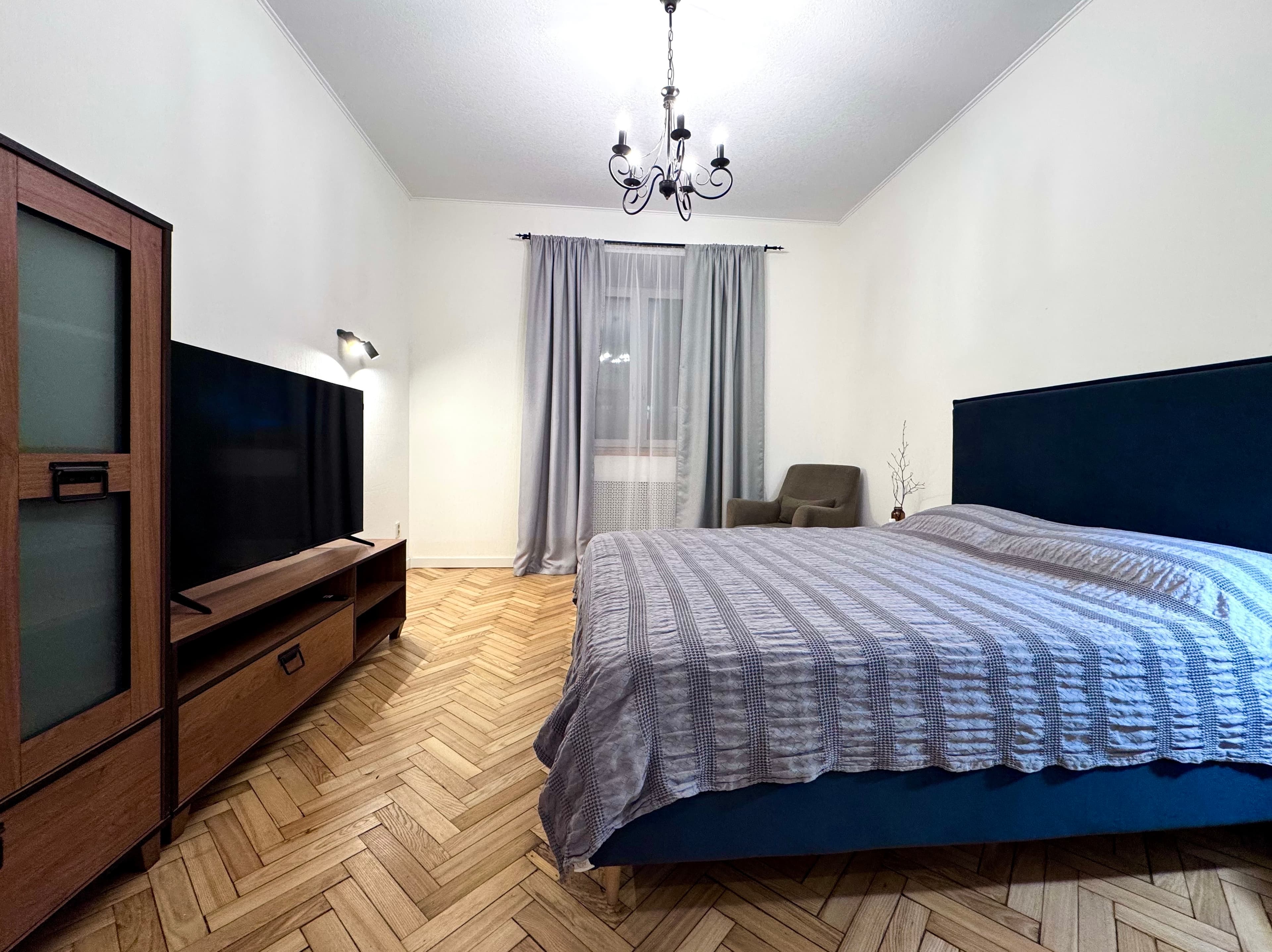 Hotel76 Свободы, 58